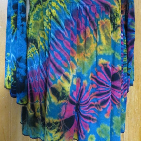Tie Dye Mini dress or Blouse long bell sleeves - Picture 10 of 16